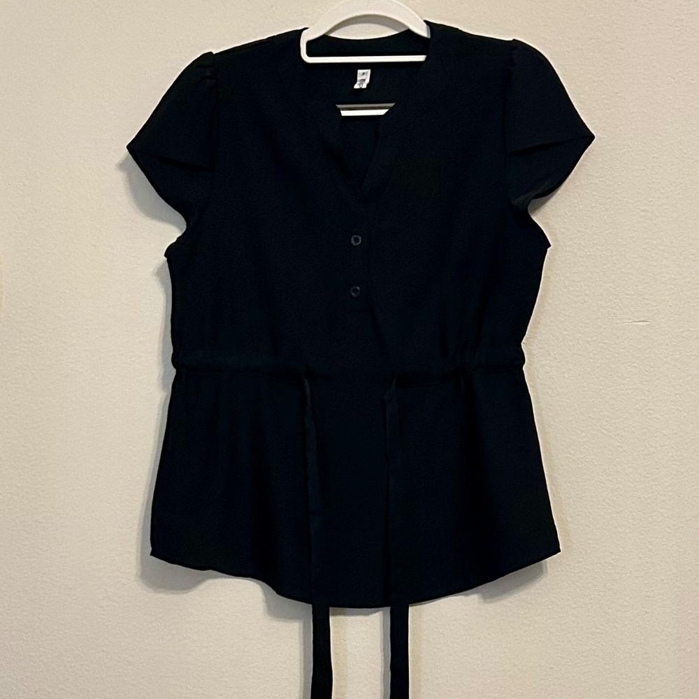 Women’s Black Tie Waist Blouse, EUC, Size Small